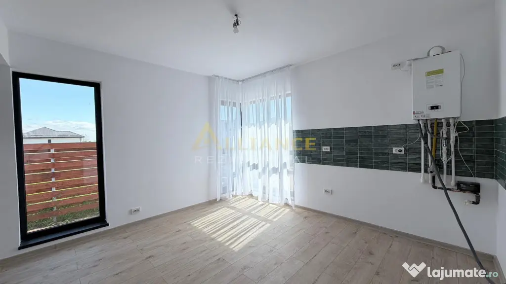 Casa Individuala - 3 camere - 2 bai - 375mp teren