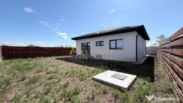 Casa Individuala - 3 camere - 2 bai - 375mp teren