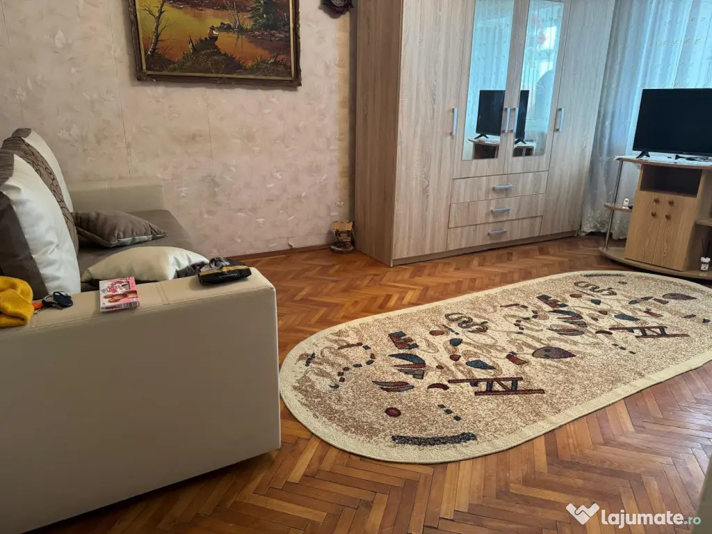 Garsoniera confort 1, zona Calea Galati, etaj 3.