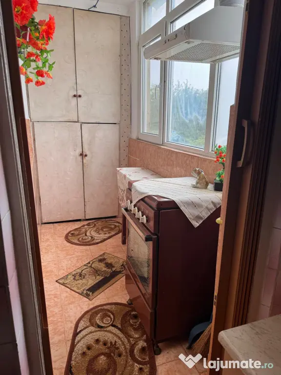 Garsoniera confort 1, zona Calea Galati, etaj 3.