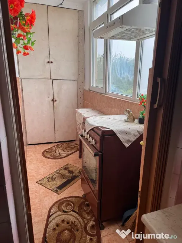 Garsoniera confort 1, zona Calea Galati, etaj 3.