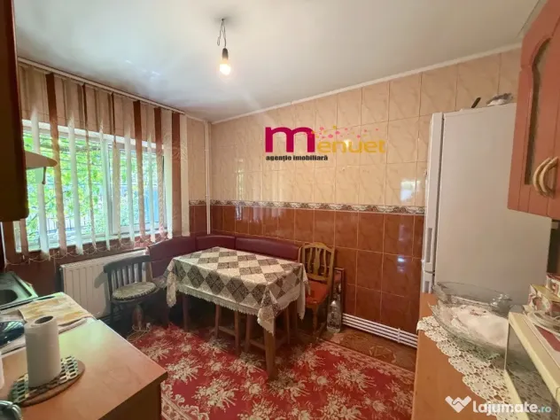 Casa P+1, zona Alexandru Cel Bun,500 mp
