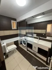 Apartament 3 camere la casa, mobilat/utilat-zona Centrul ...