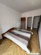 Apartament 3 camere la casa, mobilat/utilat-zona Centrul ...