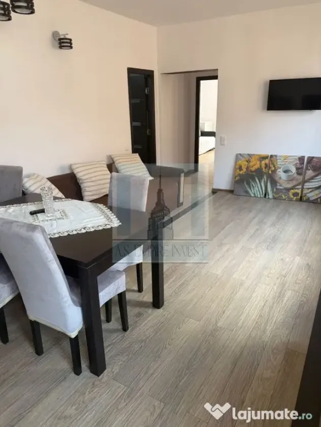 Apartament 3 camere la casa, mobilat/utilat-zona Centrul ...