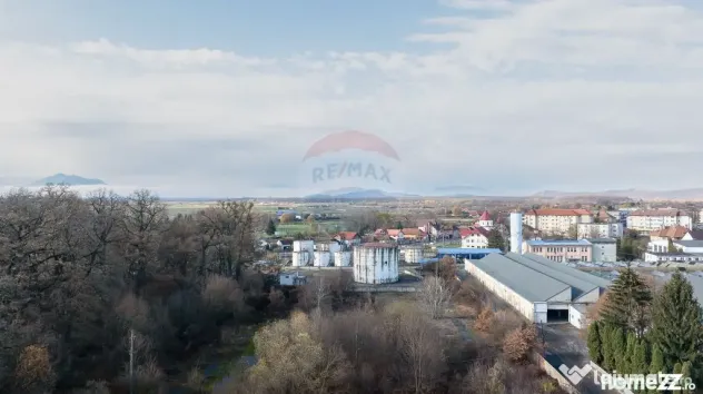 Potenţial de dezvoltare - Depozit carburanţi, Lunca Câ...