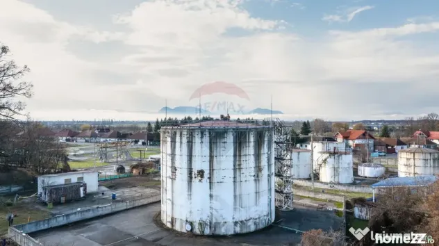 Potenţial de dezvoltare - Depozit carburanţi, Lunca Câ...