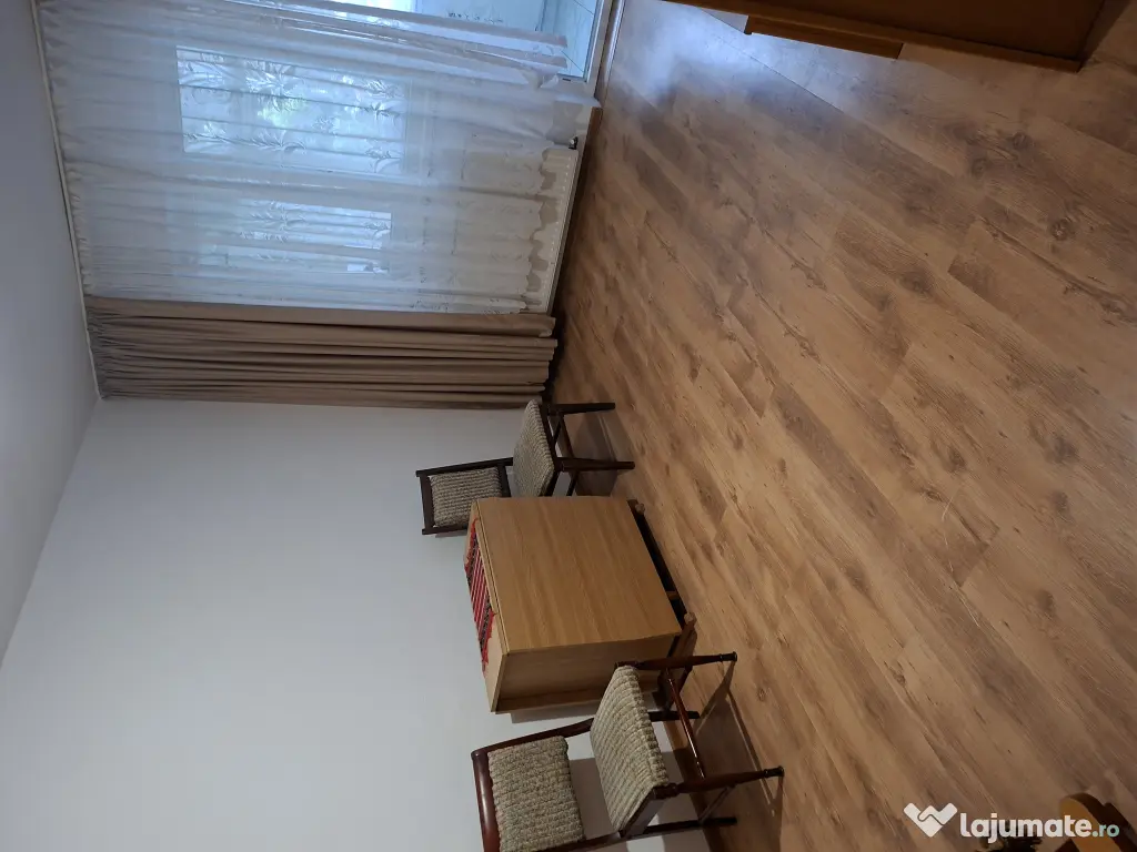Inchiriez apartament 2 camere