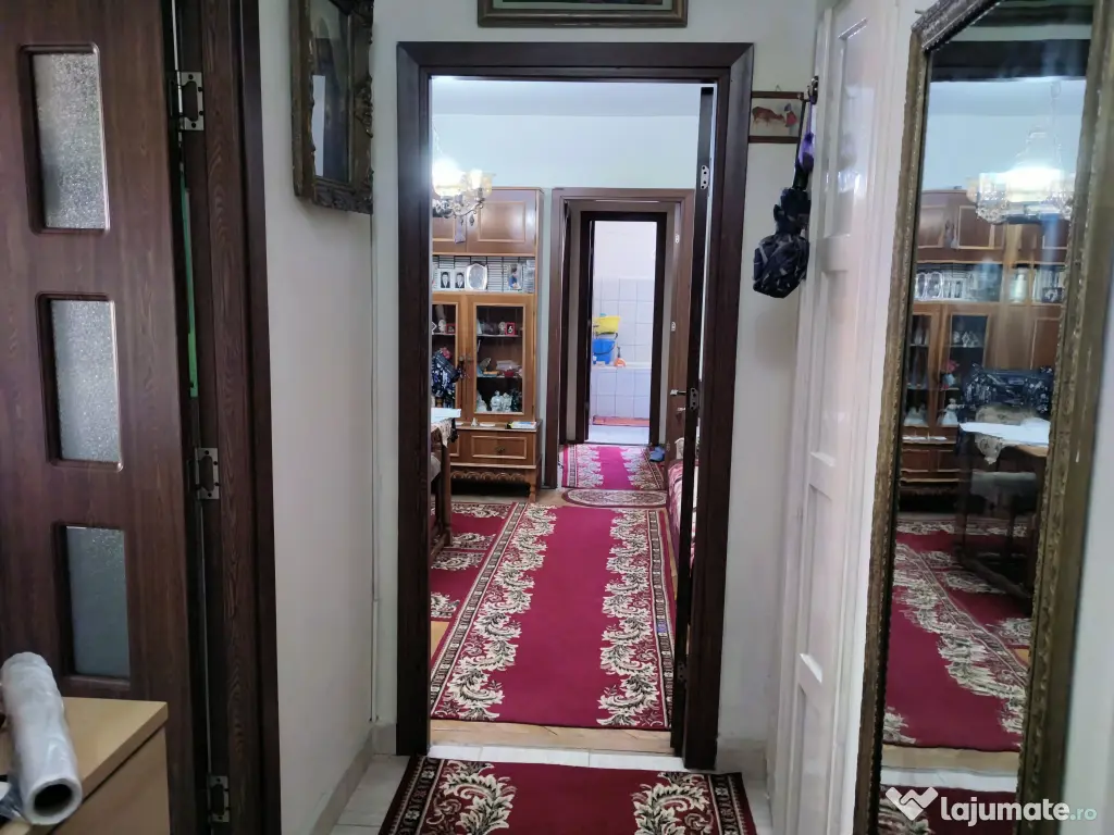 Apartament 3 camere , etaj 1 , semidecomandat , Casa Stiintei ( SUPECO )