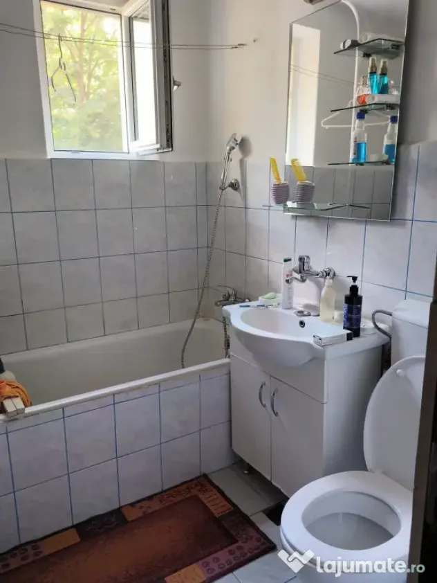 Apartament 3 camere , etaj 1 , semidecomandat , Casa Stiintei ( SUPECO )