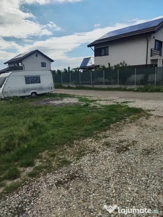 Vând teren 450 mp Ciorogarla