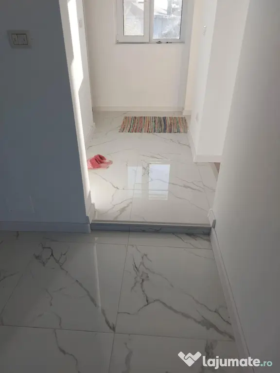 Vând casă la preț de apartment