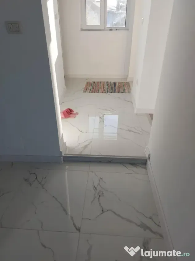 Vând casă la preț de apartment