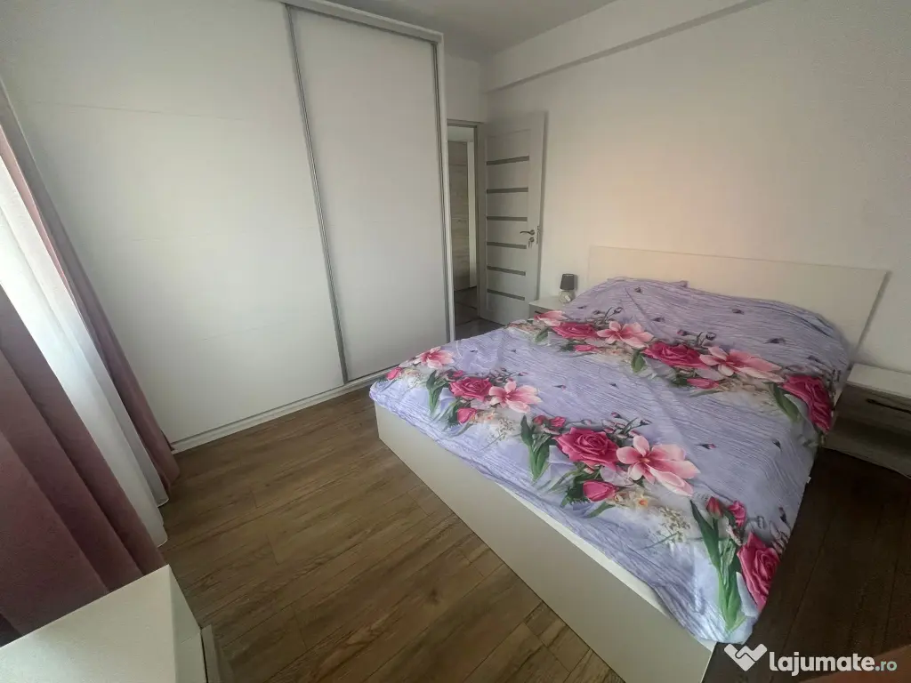 Apartament de închiriat
