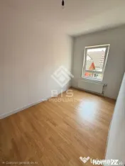 Apartament spațios cu 4 camere, 99 mp utili – George E...
