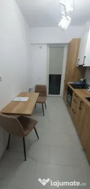 400 Euro! Ap 1 cam, Unirea Towers, cu loc parcare