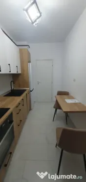 400 Euro! Ap 1 cam, Unirea Towers, cu loc parcare