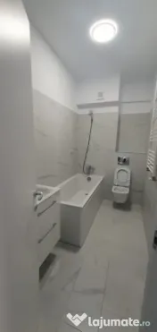 400 Euro! Ap 1 cam, Unirea Towers, cu loc parcare