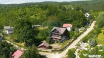 Cabană turistică, 12 camere cu restaurant, bucătărie ...
