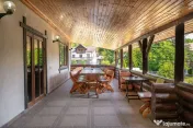 Cabană turistică, 12 camere cu restaurant, bucătărie ...