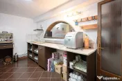 Cabană turistică, 12 camere cu restaurant, bucătărie ...