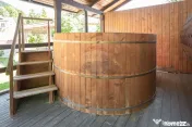 Cabană turistică, 12 camere cu restaurant, bucătărie ...
