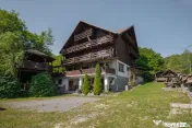 Cabană turistică, 12 camere cu restaurant, bucătărie ... 