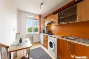 Apartament cu 2 camere de închiriat - zonă Ultracentrală 