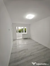 Vand garsoniera Tractoru,renovata lux,69500 Euro 
