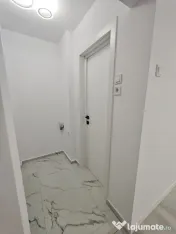 Vand garsoniera Tractoru,renovata lux,69500 Euro 