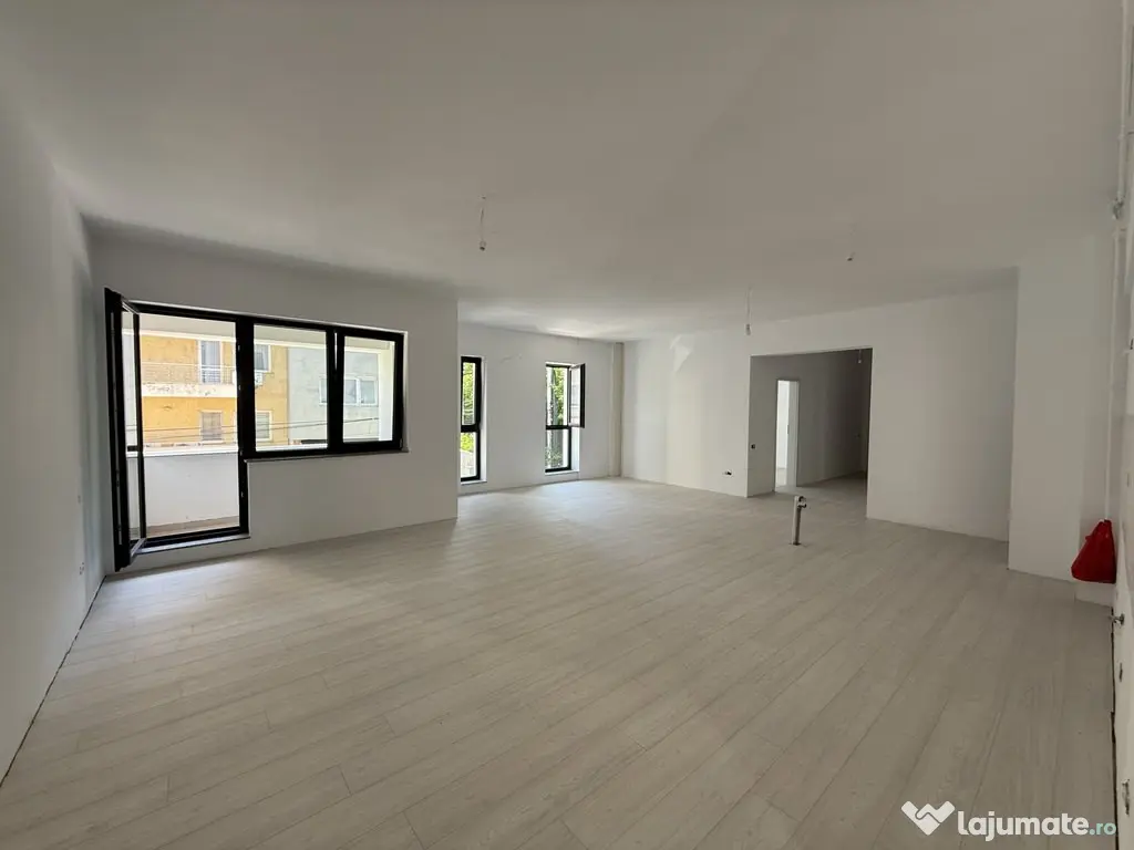 4 camere bloc nou, Zona Nerva Traian, Metrou Timpuri Noi