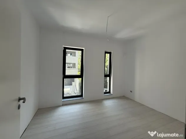 4 camere bloc nou, Zona Nerva Traian, Metrou Timpuri Noi