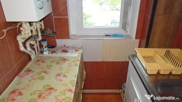 Inchiriez garsoniera in Deva, etaj 3, mobilata, fara masina de spalat