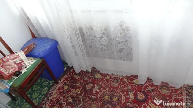Inchiriez garsoniera in Deva, etaj 3, mobilata, fara masina de spalat