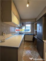 Apartament cu 3 camere situat apropae de metrou Favorit 