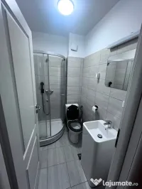 Apartament de 3 camere de inchiriat