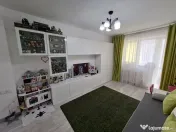 Apartament cu 2 camere și balcon cu vedere port Bd Ferdi... 