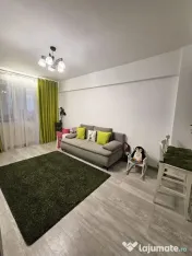 Apartament cu 2 camere și balcon cu vedere port Bd Ferdi... 