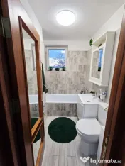 Apartament cu 2 camere și balcon cu vedere port Bd Ferdi... 