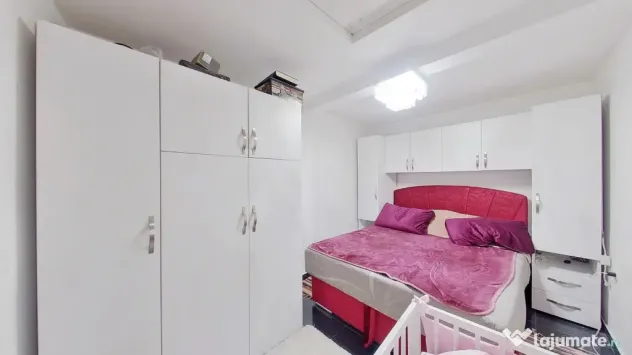 Casă renovată la cheie cu 2 camere în Pecica