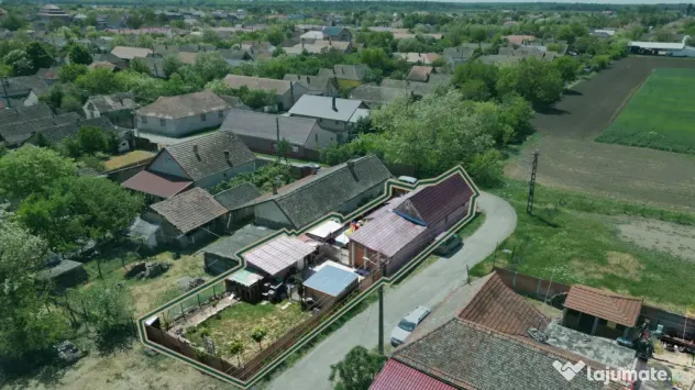 Casă renovată la cheie cu 2 camere în Pecica
