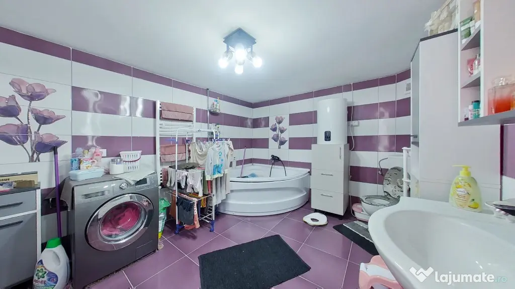 Casă renovată la cheie cu 2 camere în Pecica