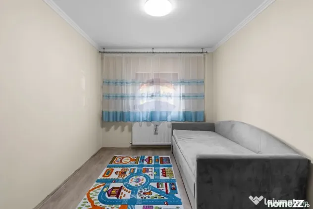 Apartament modern, de închiriat, 3 camere – Micălaca,...