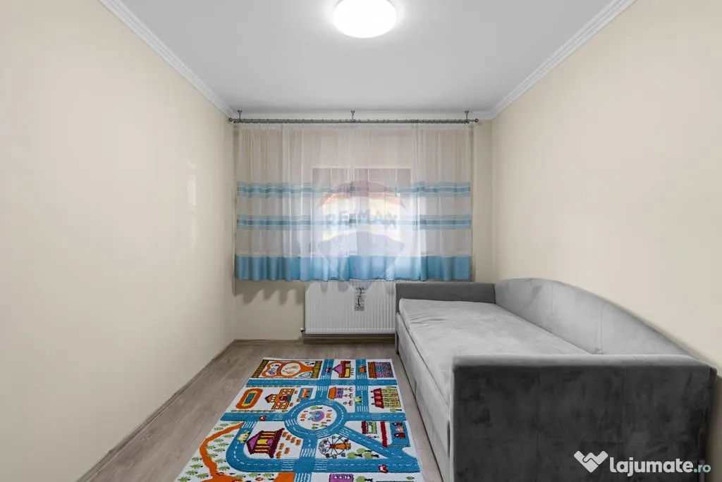 Apartament modern, de închiriat, 3 camere – Micălaca,...
