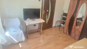 Inchiriez garsoniera in Deva, zona Dacia, parter, mobilata, utilata 