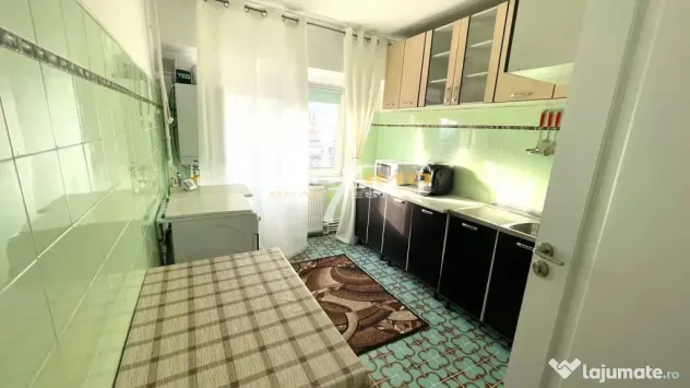 Apartament 3 camere decomandat - Kaufland ICIL