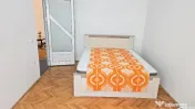 Inchiriez apartament de 3 camere in Deva, zona Imp.Traian, etaj 2, 