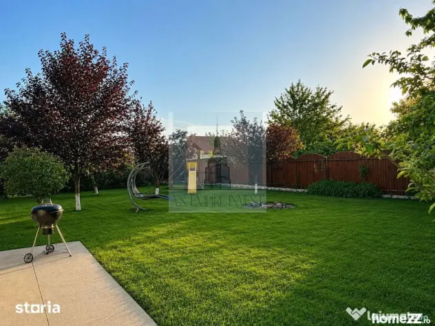 Casă spațioasă | 223 mp utili | teren 1.000 mp-zona Cr...