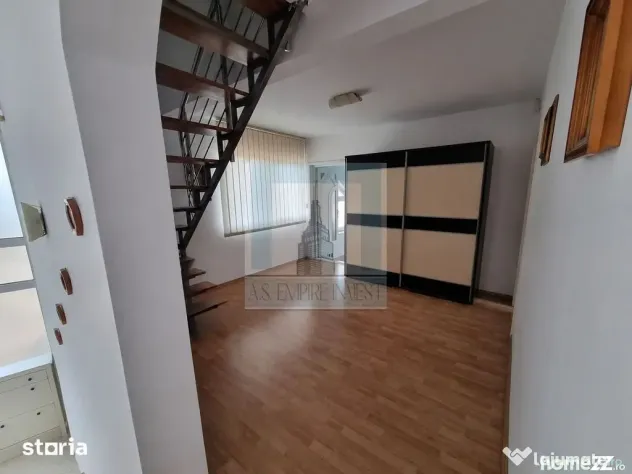 Casă spațioasă | 223 mp utili | teren 1.000 mp-zona Cr...