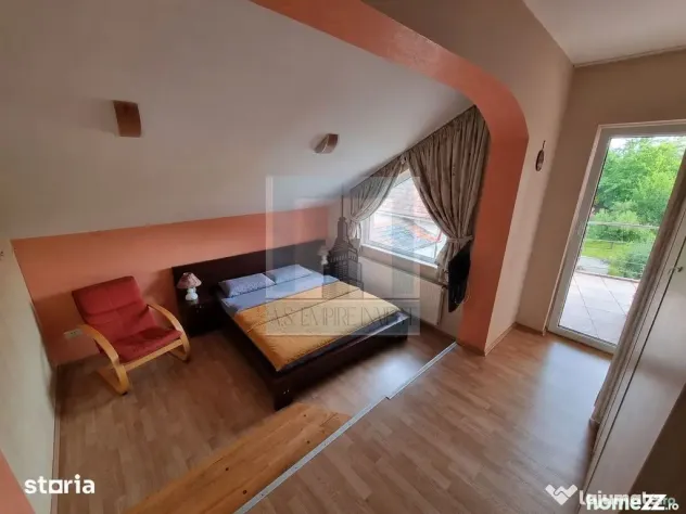 Casă spațioasă | 223 mp utili | teren 1.000 mp-zona Cr...